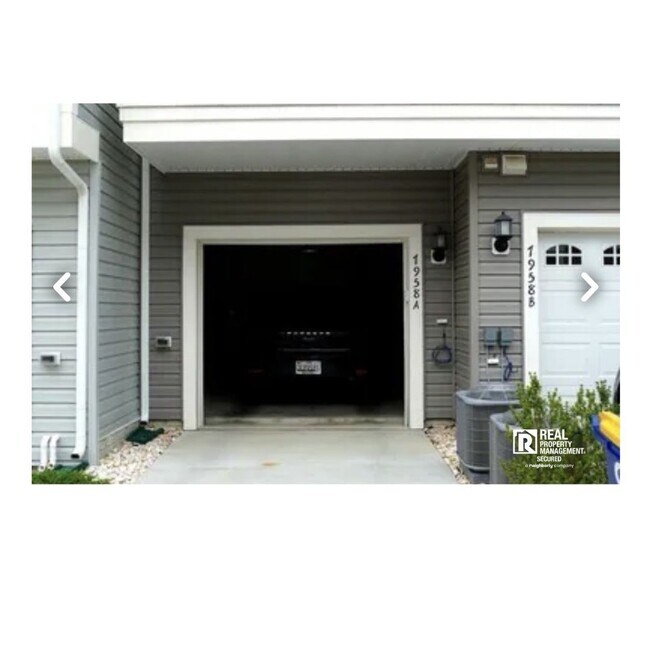 Building Photo - 7958 -B Potter Pl