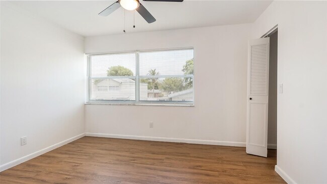 Building Photo - 3001 NW 4th Terrace