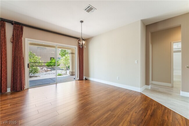 Building Photo - 3016 Friendship Hill Cir