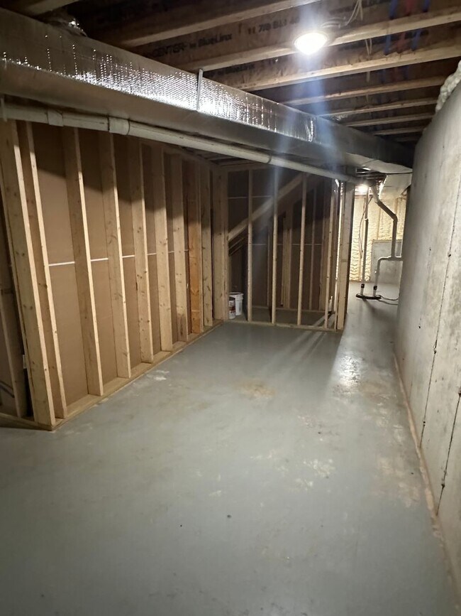 Building Photo - Now LEASING in Summit Pass! Available May 18, 2026!