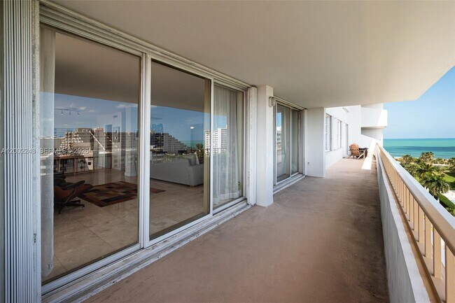 Building Photo - 155 Ocean Ln Dr