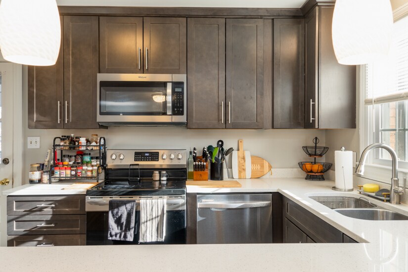 Kitchen with Quartz Countertops - 621 Broadview Dr