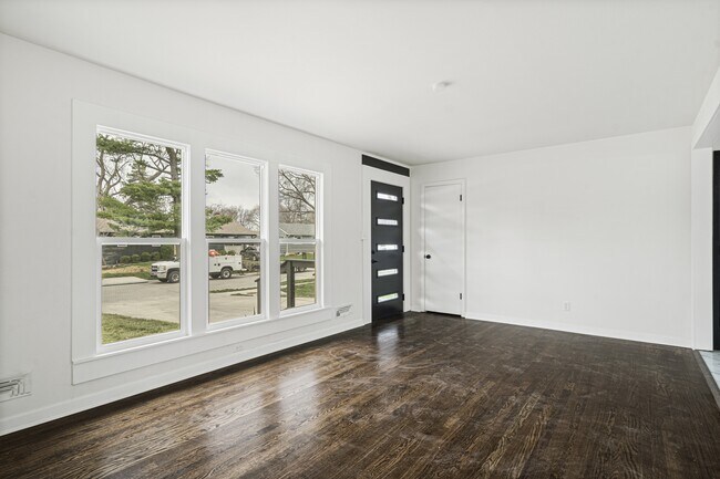 Building Photo - 7109 Conser St