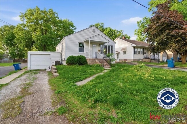 Building Photo - 128 Mounds Ave