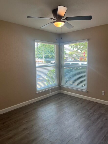 Building Photo - 5688 Andrea Blvd