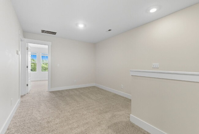 Building Photo - Modern 3BR/2.5BA Townhome in luxurious Village at Chapel Green! $2250/mo rent***