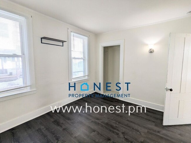 Building Photo - 30 Sewall St