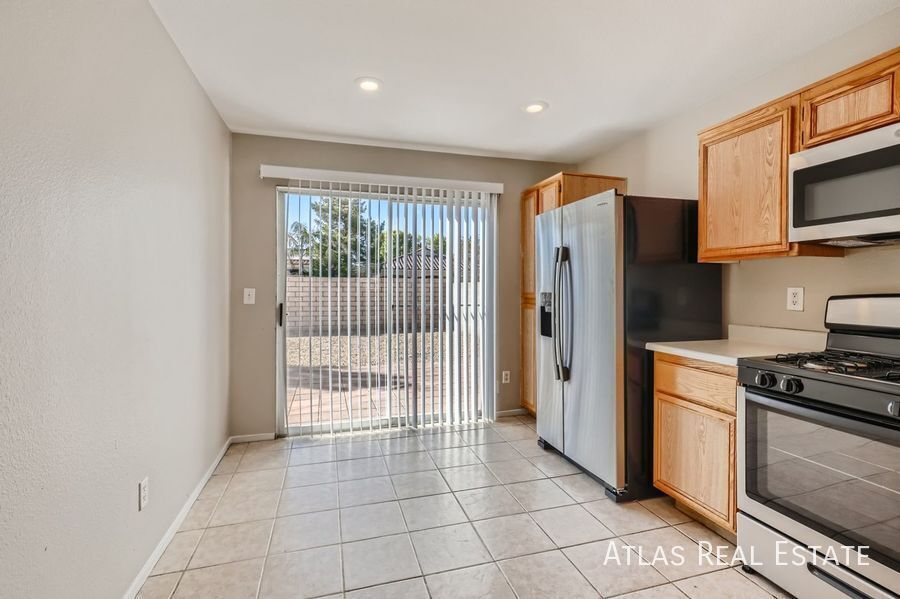 Building Photo - 732 Moonlight Mesa Dr