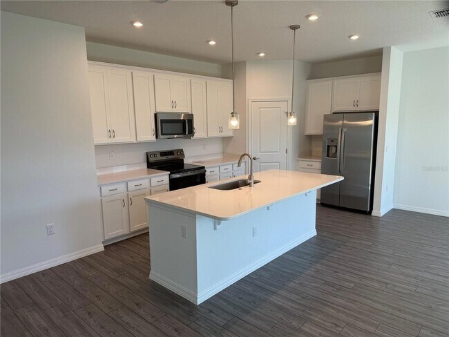 Building Photo - 10128 Huntingnet Way
