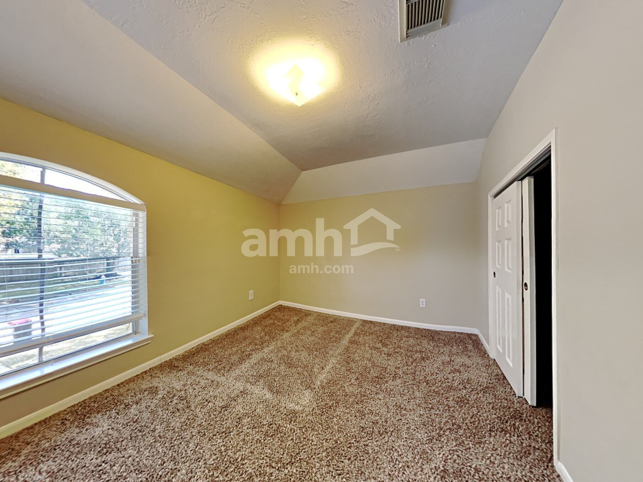 Building Photo - 20263 Eden Pines