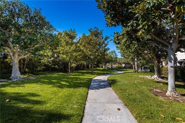 Building Photo - 18621 Park Meadow Ln