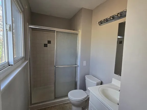 Building Photo - 5170 Phantom Ct