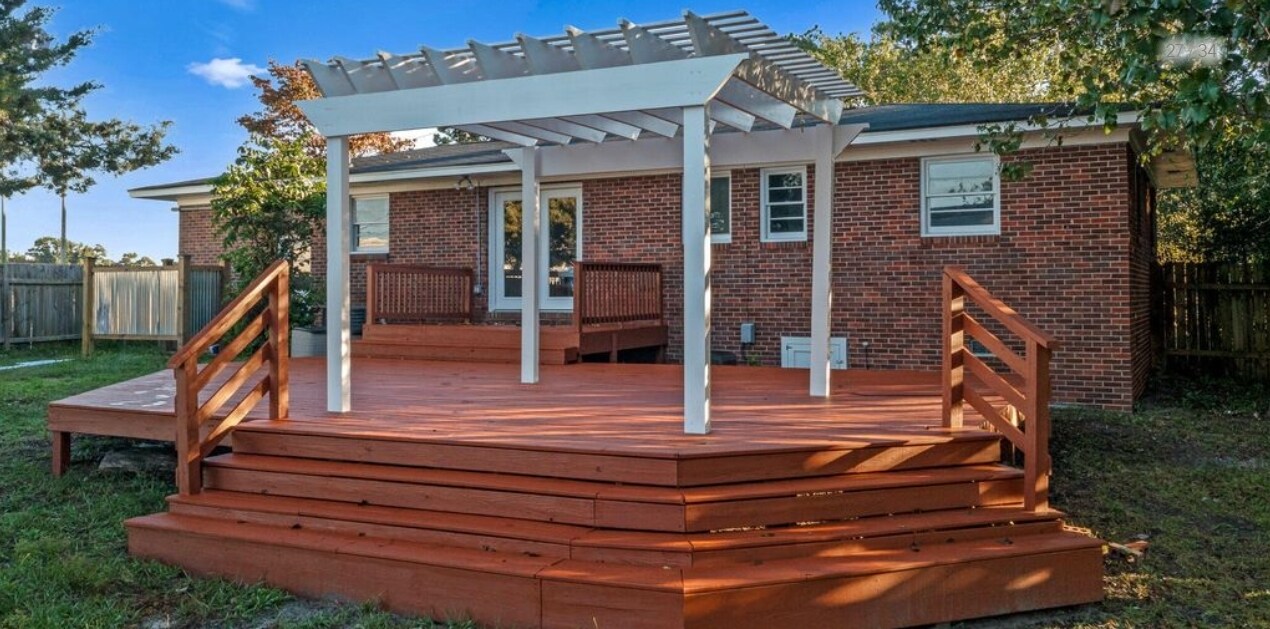 Building Photo - 26 Station Rd