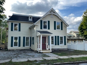 Building Photo - 2 Nickwackett St