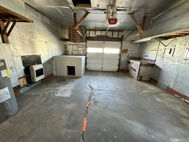 Building Photo - 106 George St