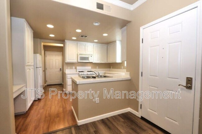 Building Photo - 4800 Westlake Pkwy