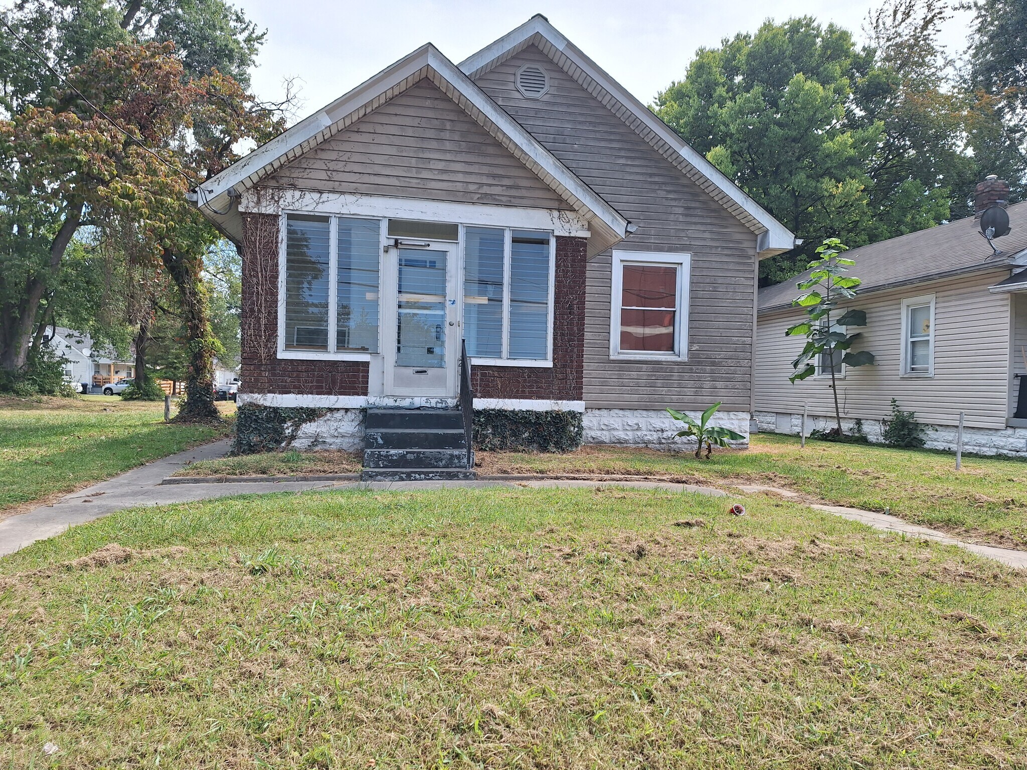 Building Photo - 2305 7th Street Rd