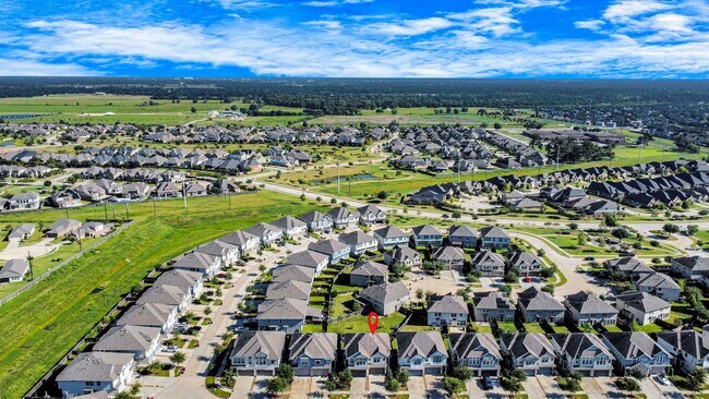 Building Photo - 1635 Ryon Falls Dr