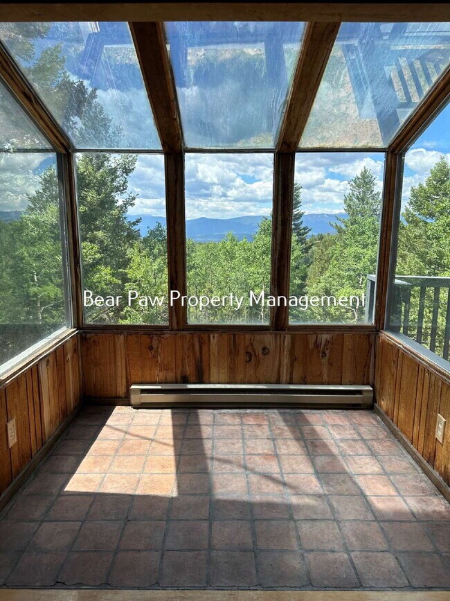 Building Photo - Great Mountain Home on Conifer Mountain!!