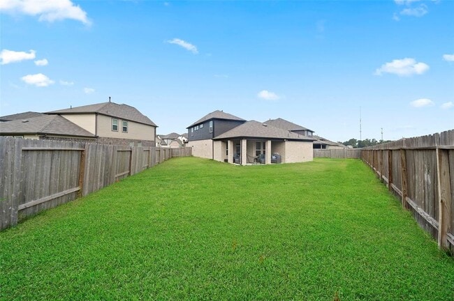 Building Photo - 2277 Forest Chestnut Dr