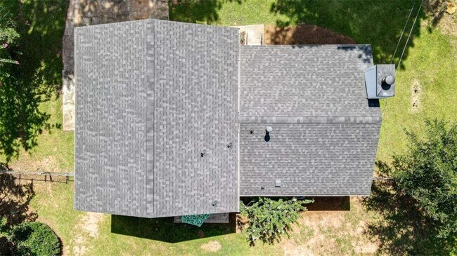 Building Photo - 4887 Hull Rd SE
