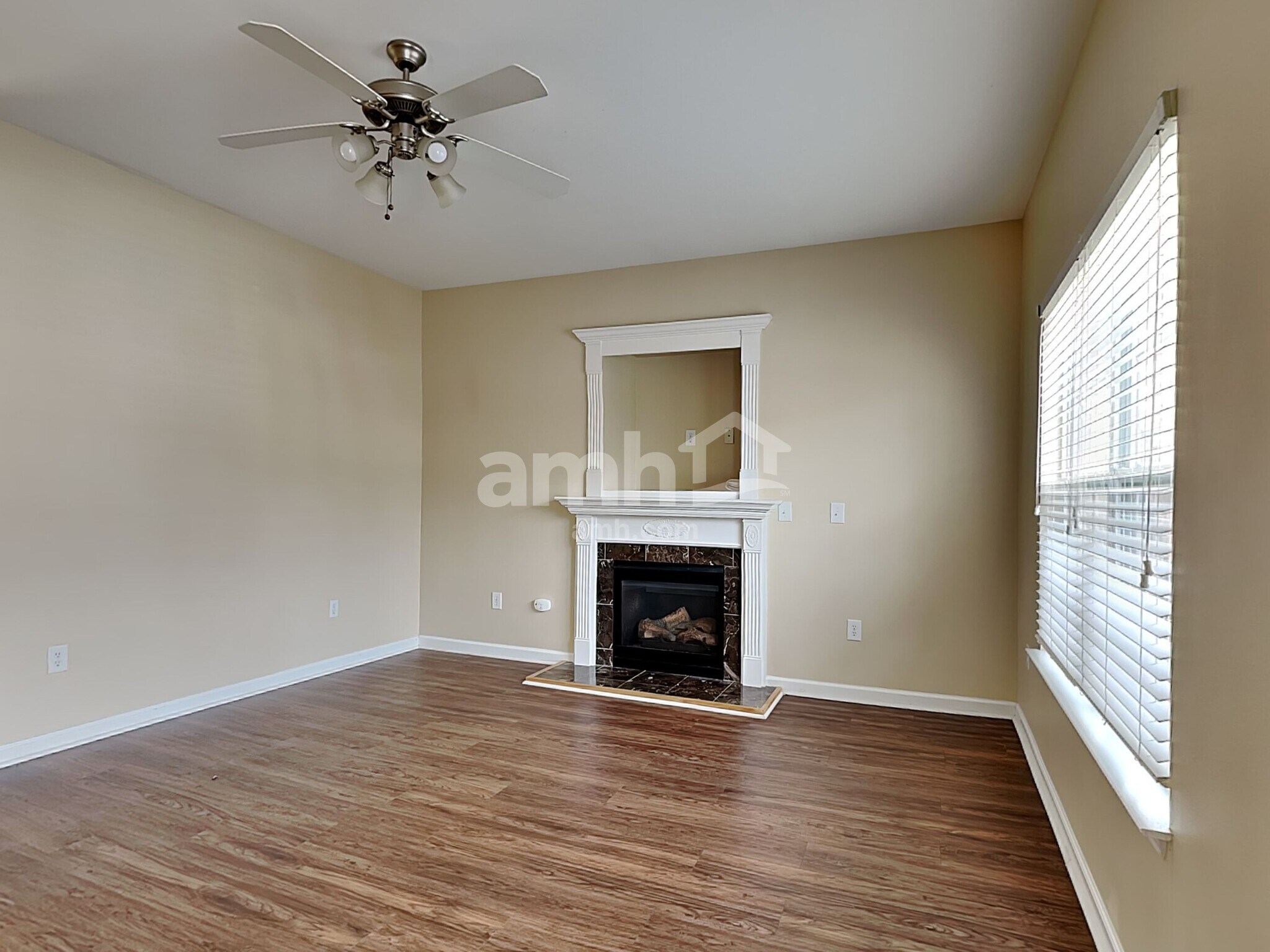 Building Photo - 407 Windham Ct