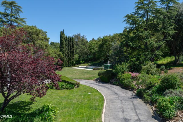Building Photo - 832 Highland Dr
