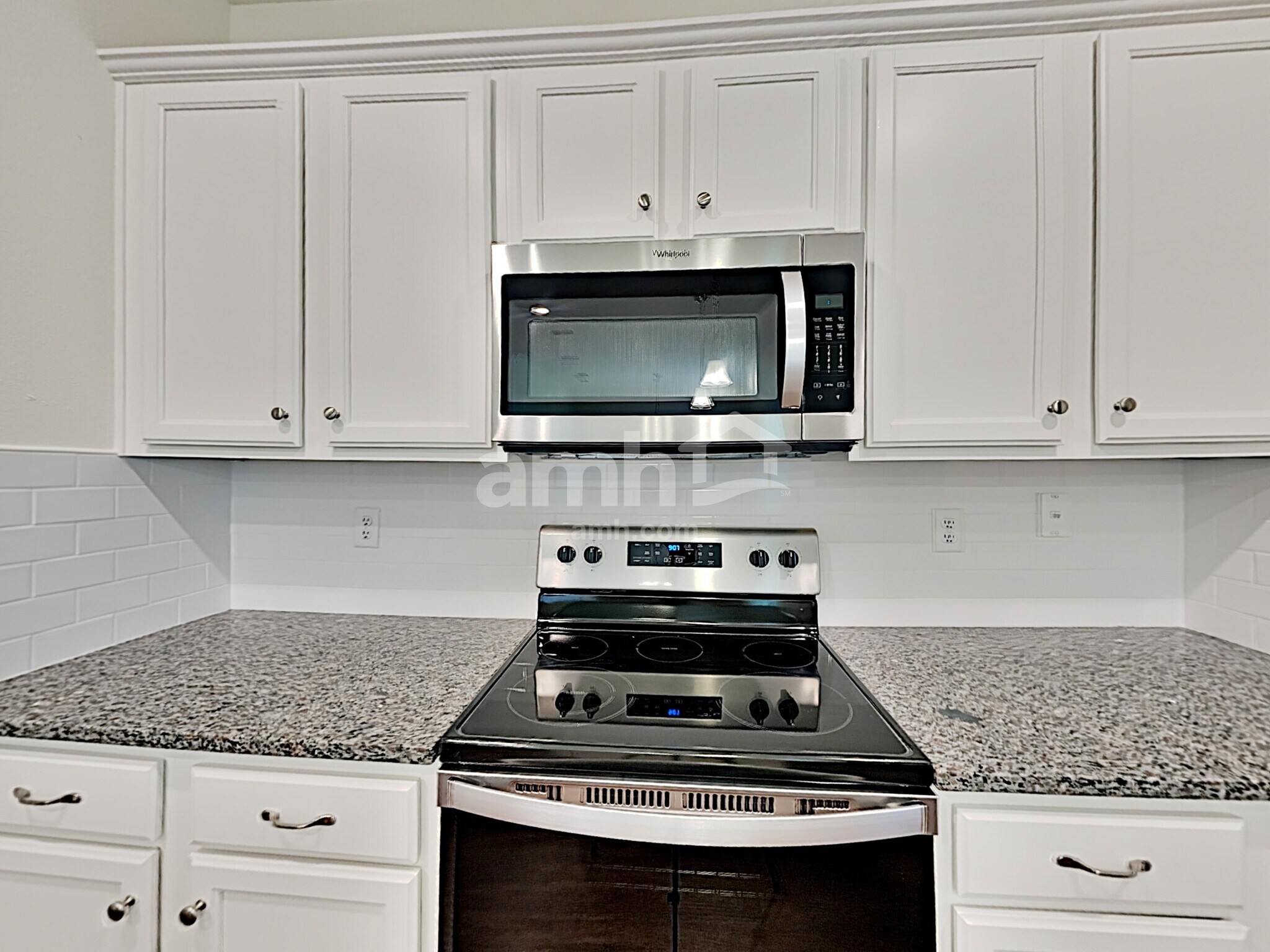 Building Photo - 3025 Creek Village Ln