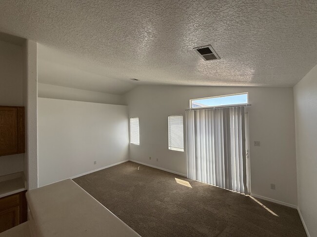 Building Photo - 9920 Marlborough Ave SW