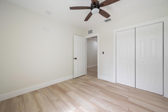 Building Photo - 8201 NW 67th Ave