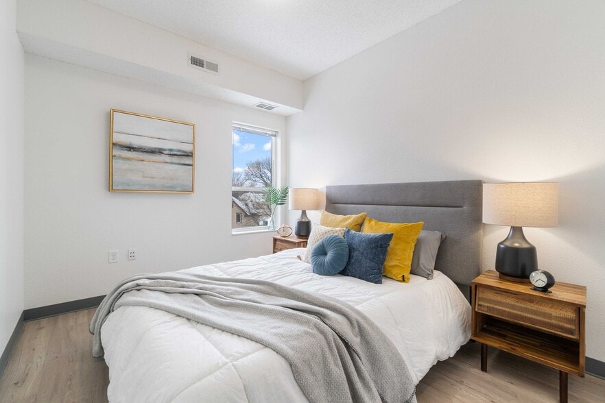 Interior Photo - Cloud on Fifth