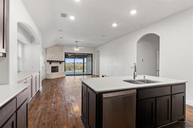 Building Photo - 1909 Cobalt Bayou Ln