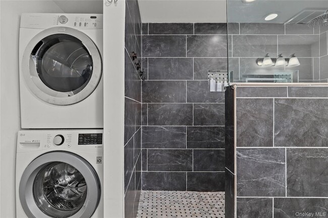 Building Photo - 10 Vernon Dr