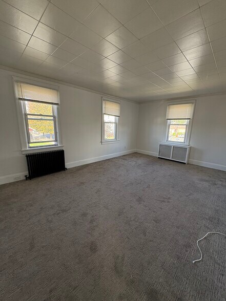 Building Photo - 401 Lafayette Ave