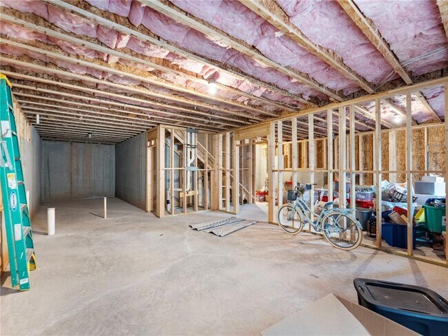 Building Photo - 680 Groover St