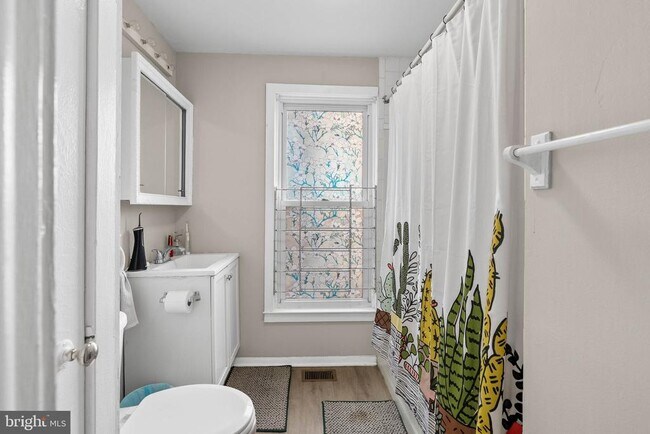 Building Photo - 787 S 3rd St