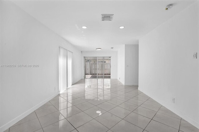 Building Photo - 300 SW 100th Ave