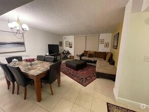 Building Photo - 8065 SW 107th Ave
