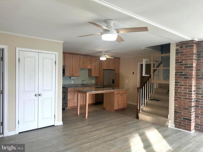 Building Photo - 2660 Greenbriar Ln