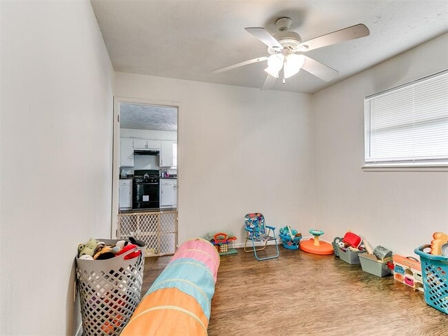 Building Photo - 333 NW 80th St