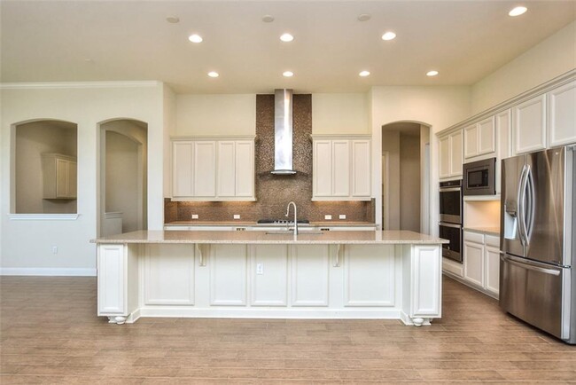 Building Photo - 10604 Lavon Bend