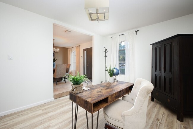 Building Photo - Woods of Shavano Dream