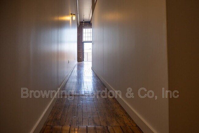 Building Photo - 1350 Rosa L Parks Blvd