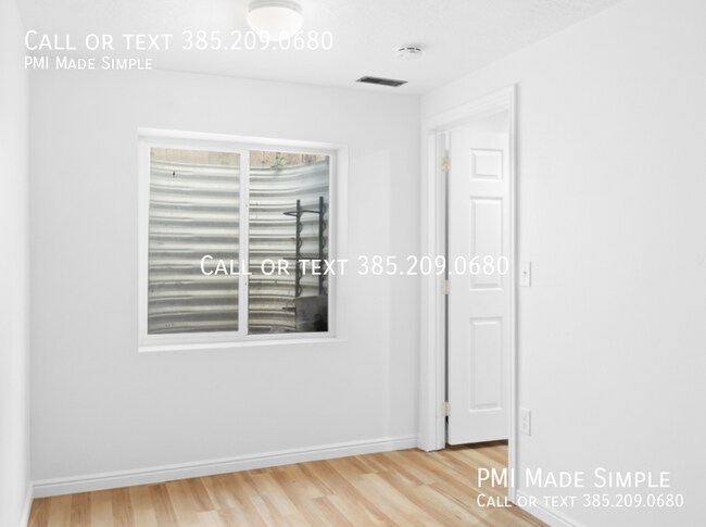 Building Photo - 7791 N Windhover Rd