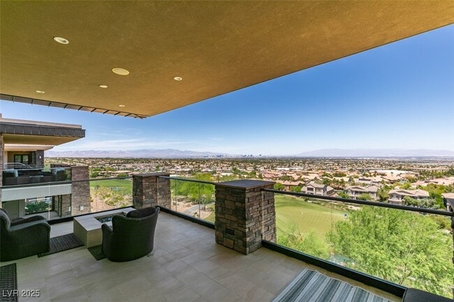 Building Photo - 1500 MacDonald Ranch Dr
