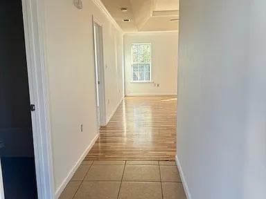 Building Photo - 5275 Branch Point Dr