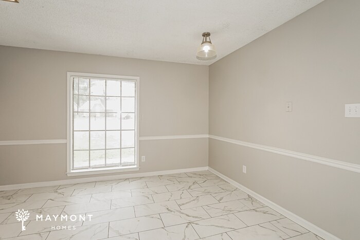 Building Photo - 3970 Almond Cove