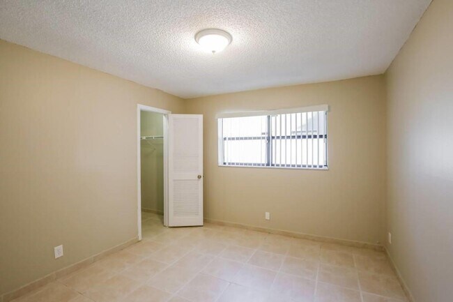 Building Photo - 2301 NW 102nd Way