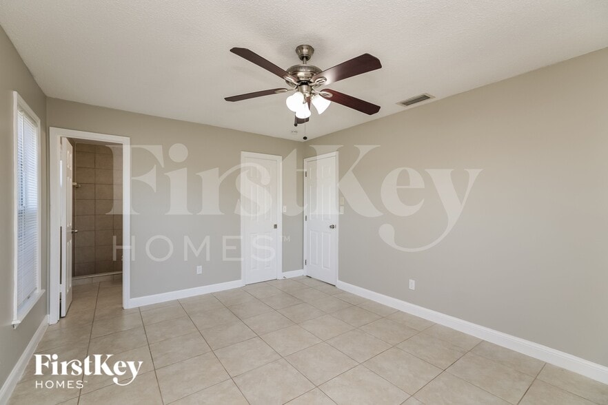 Building Photo - 112 Stafford Pl