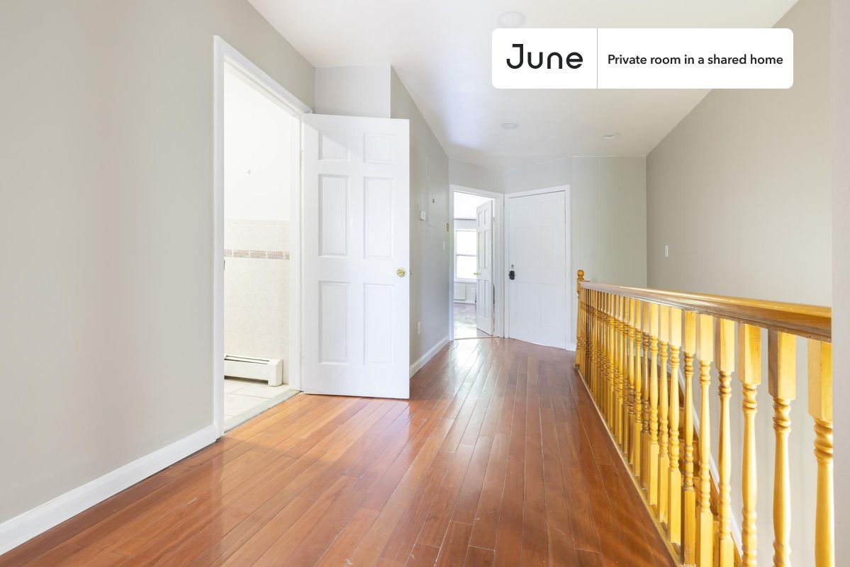 Building Photo - Room in Shared 4 bed/3 bath home in Fort Greene